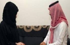 مستشارة سعودية تكشف لجميع النساء مفاجأة صادمة لما يحصل للرجل المتزوج عند بلوغه الأربعين تجنبي هذا الأمر !