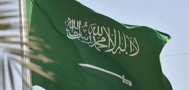 السعودية : قرار جديد يشعل المملكة باعفاء الزوج من الانفاق على زوجته مع أحكام لن تتوقعها