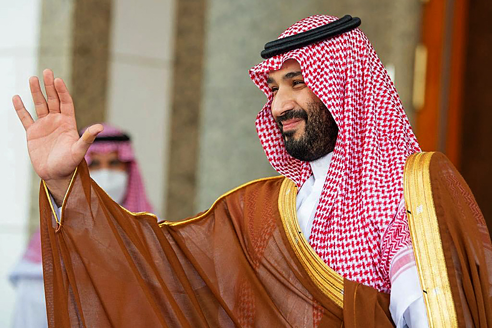 ولي العهد السعودي يفرح قلوب كل المغتربين بقرار تاريخي لا مثيل له..نص القرار