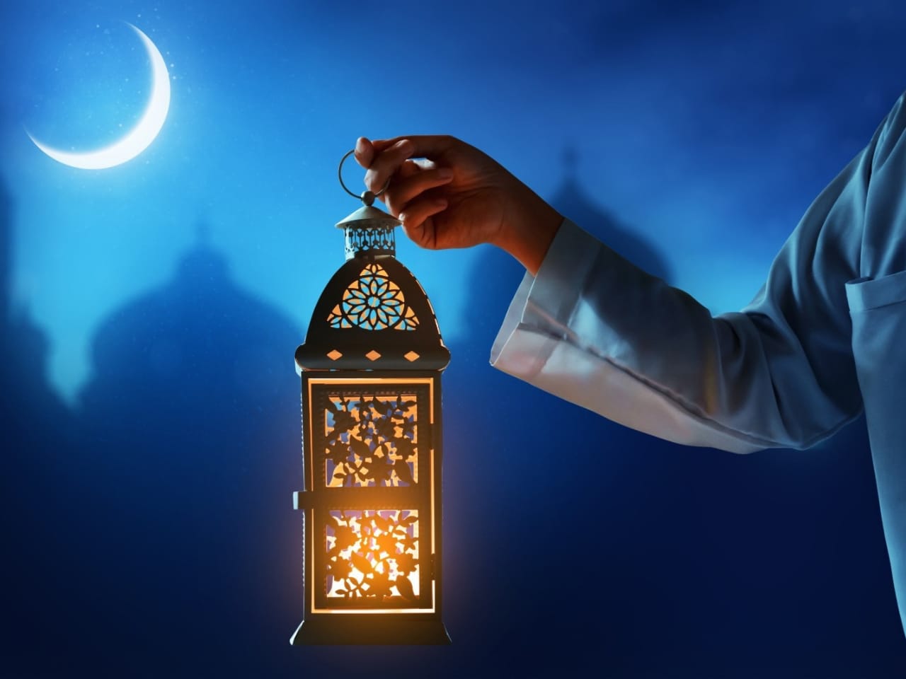 لن تصدق من هي أول دولة عربية استخدمت  فانوس رمضان  وما هو سر ظهوره والاحتفال به؟