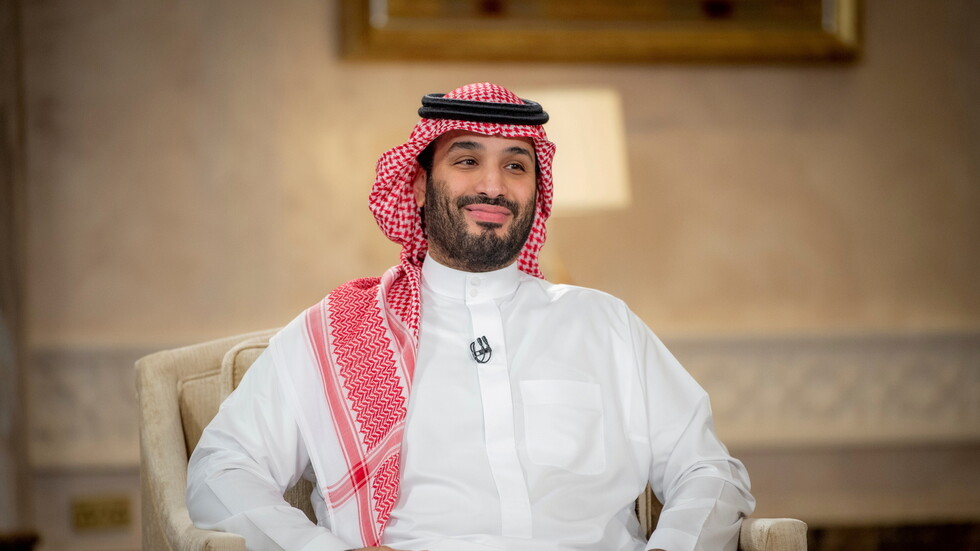 مذيع أمريكي يحرج ولي العهد السعودي بسؤال غير لائق.. وهكذا الأمير صعقة بالرد؟