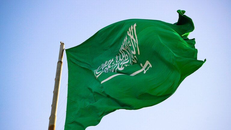 ولي العهد يسعد الشعب السعودي ويعلن عن اكبر حدث في تاريخ المملكة لن تشهدها السعودية من قبل 100عام!